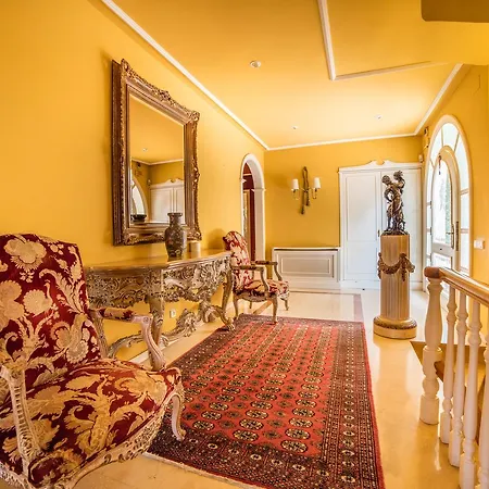 Villa Homeholidaysrentals Harmony *