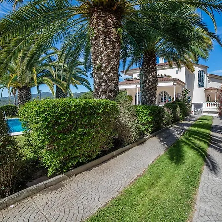 Homeholidaysrentals Harmony