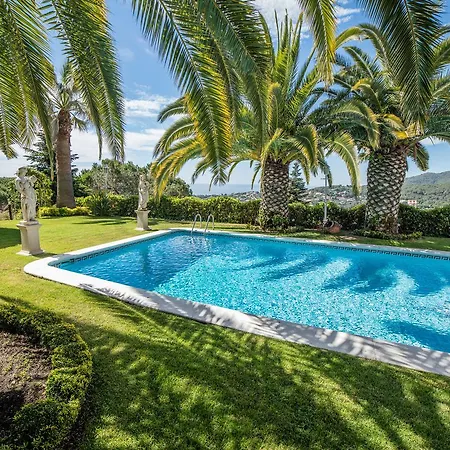 Homeholidaysrentals Harmony Villa
