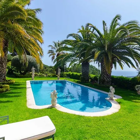 Homeholidaysrentals Harmony Villa Cabrils