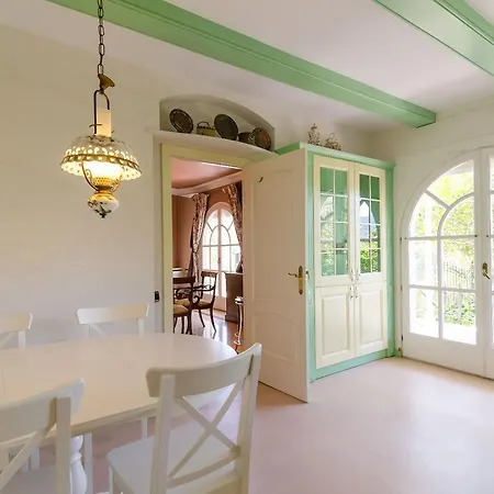 Homeholidaysrentals Harmony *