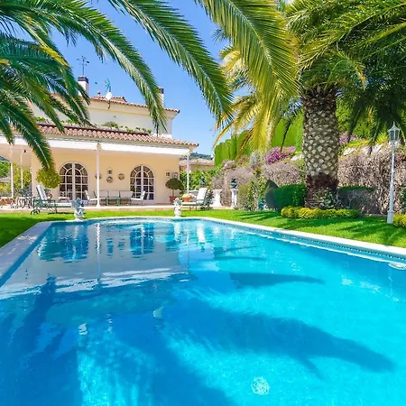 Villa Homeholidaysrentals Harmony Cabrils